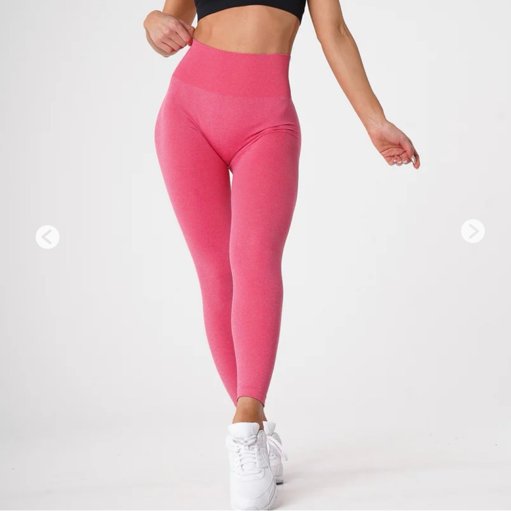 NVGTN Hot Pink Curve Seamless Leggings